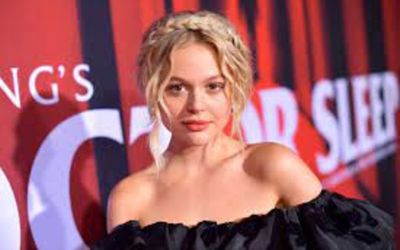 Who Are Emily Alyn Lind's Family? Know Also About Her Personal Life!